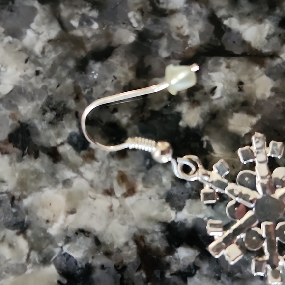 Snowflake Earrings - Picture 3 of 5